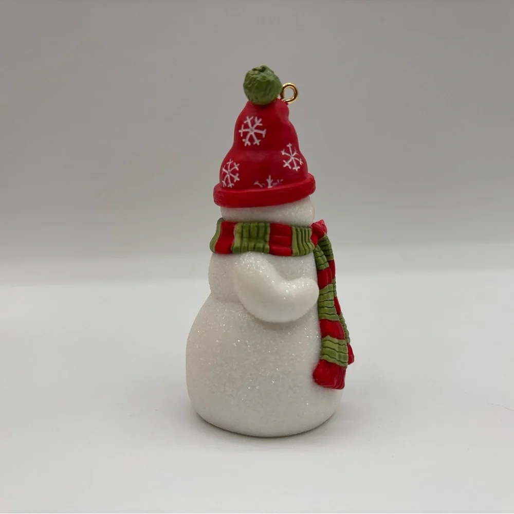 Hallmark Keepsake Ornament 2005 A‎ Happy Little Snowman Handcrafted